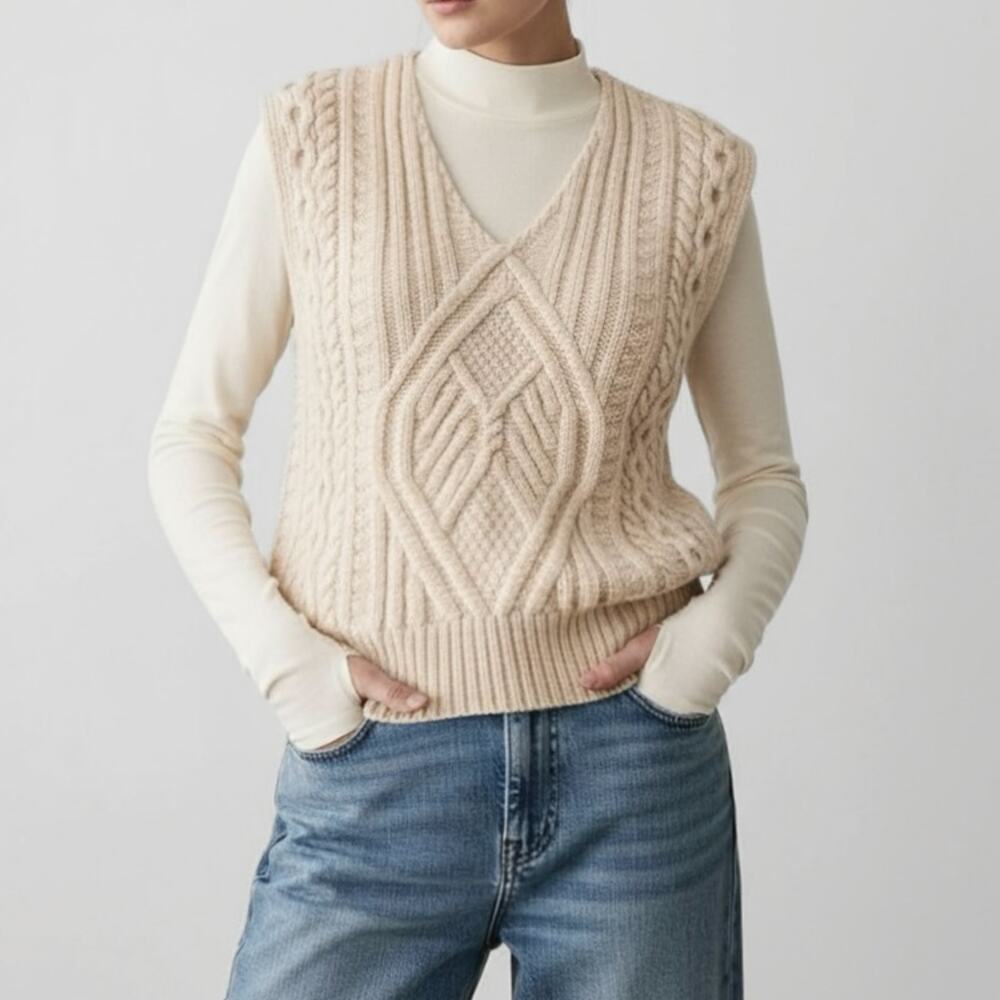 Vintage 100% Aran Wool Fisherman Sweater Vest Cableknit Oldmoney Made In Ireland